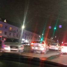 Masinė avarija Kaune: nukentėjo penki žmonės, užsidegė automobilis
