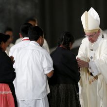 Popiežius ragina Meksikos vyskupus drąsiai kovoti su narkotikų prekyba