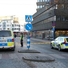 Švedijoje per įtariamą teroristinį išpuolį subadyti aštuoni žmonės 