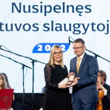 Vilniaus rotušėje už nuopelnus apdovanoti 79 medikai