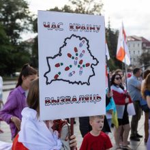 Eitynėmis ir mitingu Vilniuje baltarusiai paminėjo prezidento rinkimų metines 