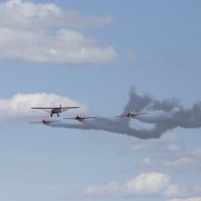 Kauno aviacijos šventėje – įspūdingi pasirodymai tarp žemės ir dangaus