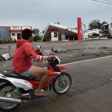 59 filipiniečių gyvybes nusinešęs taifūnas užgriuvo Pietų Kiniją