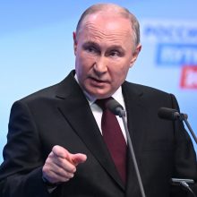 V. Putino teigimu, nepaisant sankcijų, Rusija tebėra pasaulio prekybos partnerė