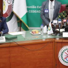 ECOWAS sako, kad turi planą dėl galimos intervencijos į Nigerį