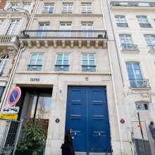 Paryžiuje parduodamas prabangus mirusio mados kūrėjo K. Lagerfeldo būstas