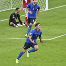 Italijos futbolininkai po pratęsimo palaužė austrus ir iškopė į ketvirtfinalį