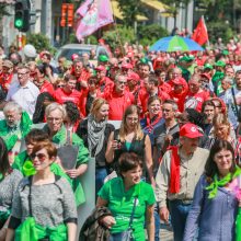 Dešimtys tūkstančių belgų protestuoja prieš pensijų reformą