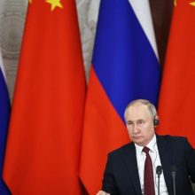 V. Putinas: Kyjivas ir Vakarai neatrodo pasirengę įgyvendinti Kinijos taikos planą