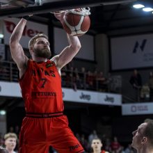 Rekordinis „Ryto“ puolimas nušlavė vos septynis žaidėjus turėjusias „Pieno žvaigždes“