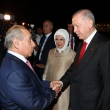 Turkija teigia esanti pasirengusi atidaryti konsulatą Azerbaidžano perimtame mieste