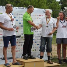 Tradiciniame plaukimo maratone – prizai ne tik greičiausiems