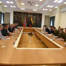 Lietuvos ir Norvegijos gynybos ministrai aptarė augančią Rusijos grėsmę