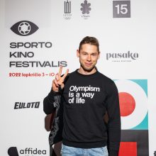 Sporto kino festivalio atidarymas – su būriu olimpiečių ir simboliniu, Kanų dėmesio sulaukusiu filmu