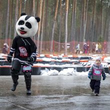 Druskininkuose atidarytas jubiliejinis „LTeam žiemos festivalis 2023“: olimpiečiai įžiebė ugnį