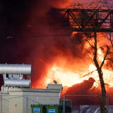 Po gaisro Vilniuje daliai ugdymo įstaigų nuotolinį darbą rekomenduojama tęsti ir penktadienį