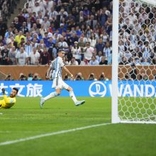 L. Messi svajonė išsipildė: Argentina po 11 m baudinių triumfavo pasaulio čempionato finale