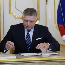 Slovakijos prezidentė patvirtino vyriausybę, kurioje yra ir prorusiška partija
