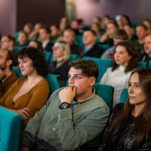 Sporto kino festivalio atidarymas – su būriu olimpiečių ir simboliniu, Kanų dėmesio sulaukusiu filmu