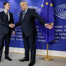 „Facebook“ vadovas atsiprašė europarlamentarų