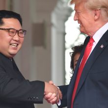 Kas įvyko per istorinį D. Trumpo ir Kim Jong Uno susitikimą?