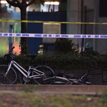 Manhatane automobilis lėkė dviračių taku, žuvo keli žmonės 