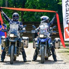 Pasaulį motociklais apkeliavę lietuviai Asta ir Linas grįžo namo: kvepia rekordu