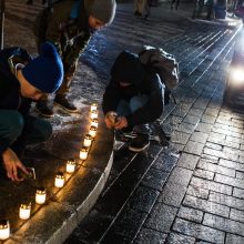 V. Adamkus: reikia aiškiai pasakyti vėžiui, kad nepasiduosite