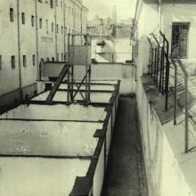 Šiurpoka: nekelianti pasigėrėjimo kalinių pasivaikščiojimo zona 1946 m.