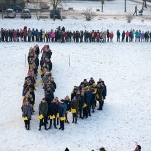 Tūkstančio gimnazistų sveikinimai Lietuvai geriausiai matėsi iš aukštai