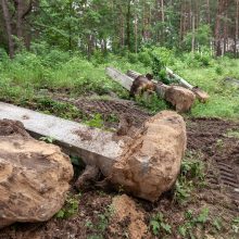 Ilgai planuotos plėtros pradžia: Petrašiūnų kapinėse jau zuja darbininkai