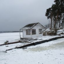 Ant Kauno marių ledo – alkoholiu nesišildantys žvejai ir žiemos pramogų mėgėjai