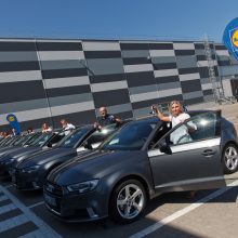 „Audi“ automobiliai – dar devyniems iššūkį įveikusiems „Lidl“ parduotuvių vadovams