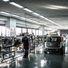 „Elektromarkt“ žengia į automobilių rinką