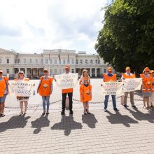 Profsąjunga prašė prezidentės vetuoti mokesčių reformą