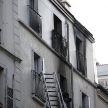 Paryžiuje per gaisrą daugiabutyje žuvo aštuoni žmonės, suimtas įtariamasis