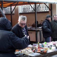 Kalvarijų turgaus prekybininkai „matuojasi“ naujas vietas