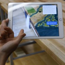 „Apple“ grįžta į mokyklą su naujuoju „iPad“ ir programėlėmis