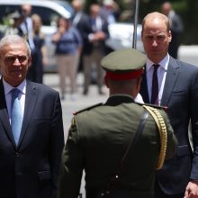 Princas Williamas susitiko su palestiniečių prezidentu