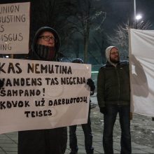 Kauniečiai protestu pasmerkė restorano savininką