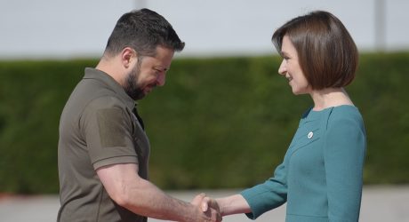 Ukrainos prezidentas atvyko į Europos viršūnių susitikimą Moldovoje