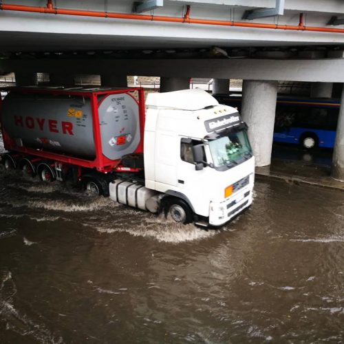 Klaipėdoje patvino gatvės  © Vytauto Petriko nuotr.