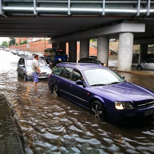 Klaipėdoje patvino gatvės  © Vytauto Petriko nuotr.