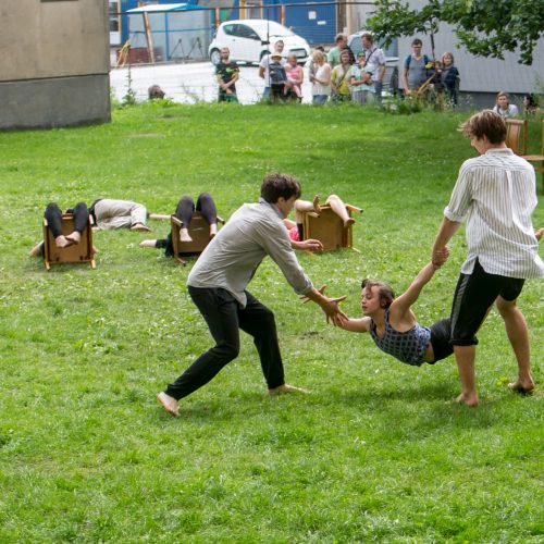 Netikėtumų festivalyje pasirodė cirko artistai  © Vilmanto Raupelio nuotr.