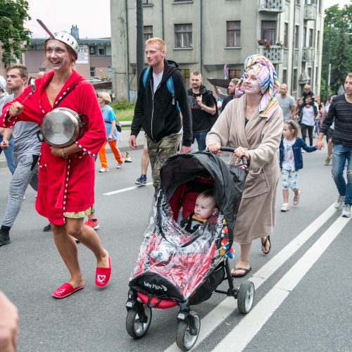 Netikėtumų festivalyje šturmuotas Parodos kalnas  © Vilmanto Raupelio nuotr.