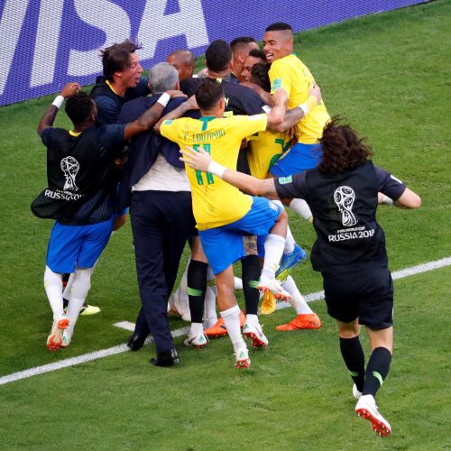 Pasaulio futbolo čempionato aštuntfinalis: Brazilija – Meksika  © Scanpix nuotr.