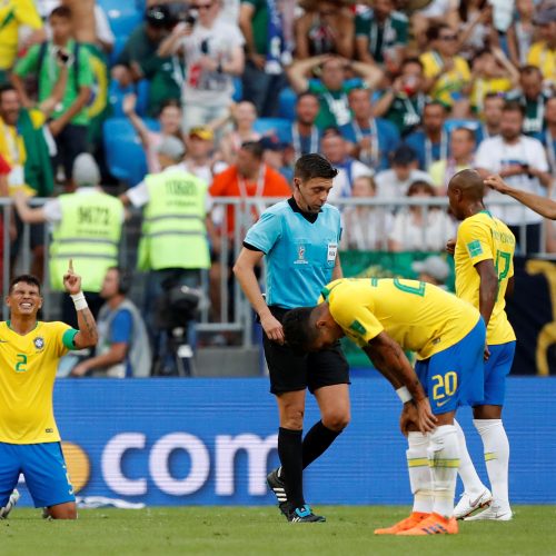 Pasaulio futbolo čempionato aštuntfinalis: Brazilija – Meksika  © Scanpix nuotr.