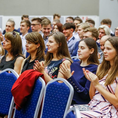 Pasveikino Klaipėdos šimtukininkus  © Vytauto Petriko nuotr.