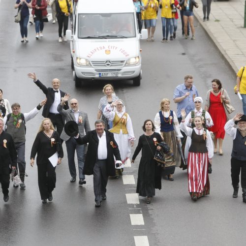 Chorų dalyvių eisena Klaipėdoje  © Vytauto Liaudanskio nuotr.