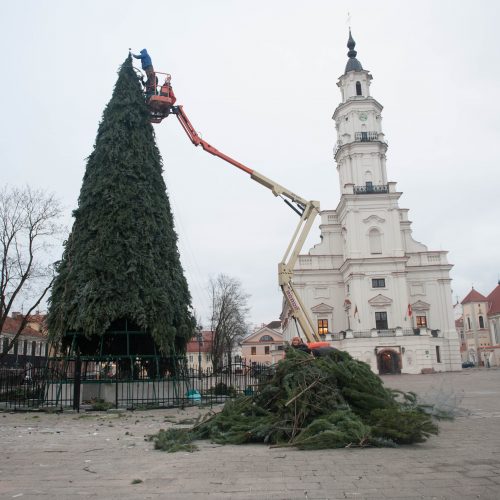 Kauno Kalėdų eglutės nupuošimas  © Akvilės Snarskienės nuotr.